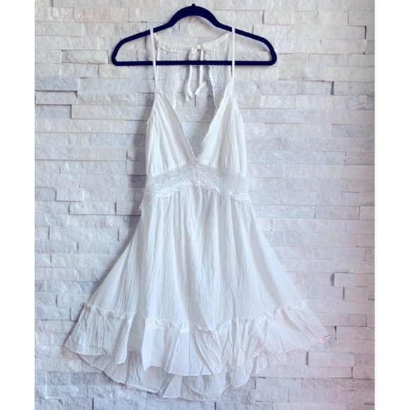 White Crochet Lace Open Back Boho Mini Dress - Picture 2 of 11